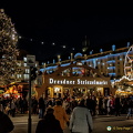 Dresden Striezelmarkt by night